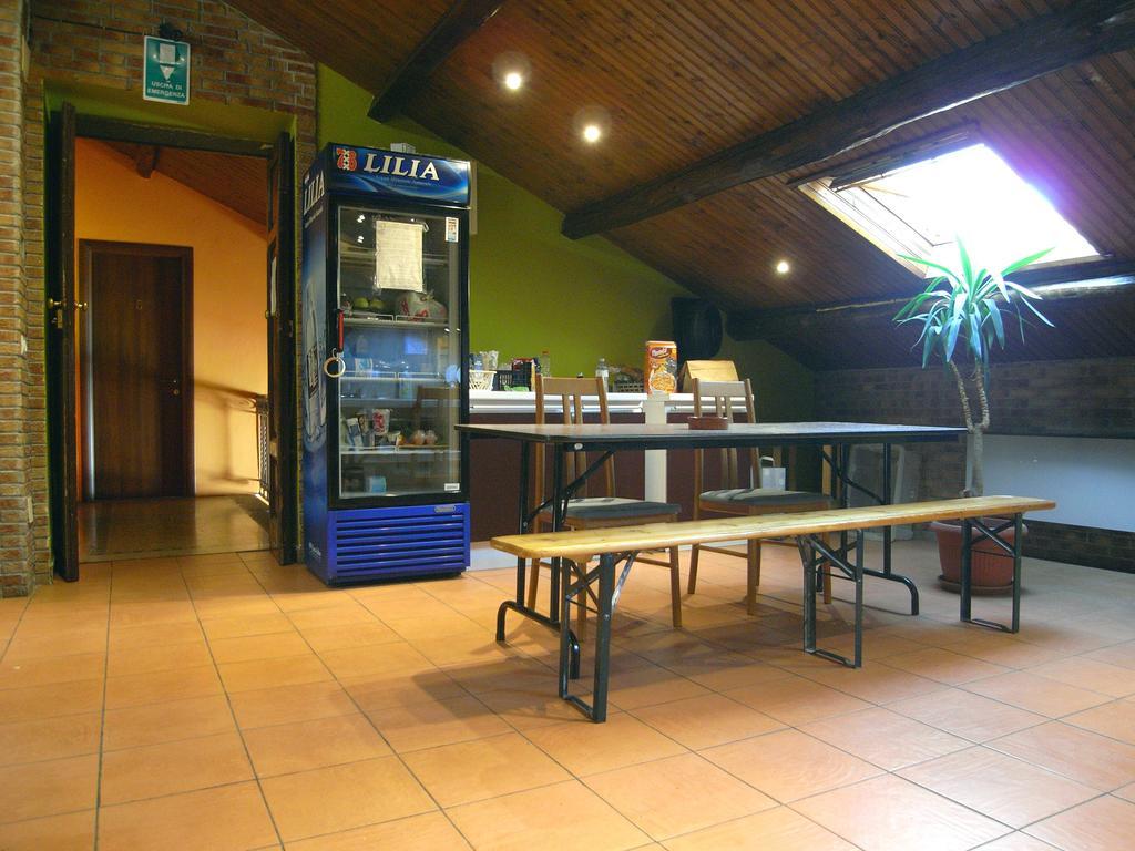 Hostel California - Milan — Photos 3